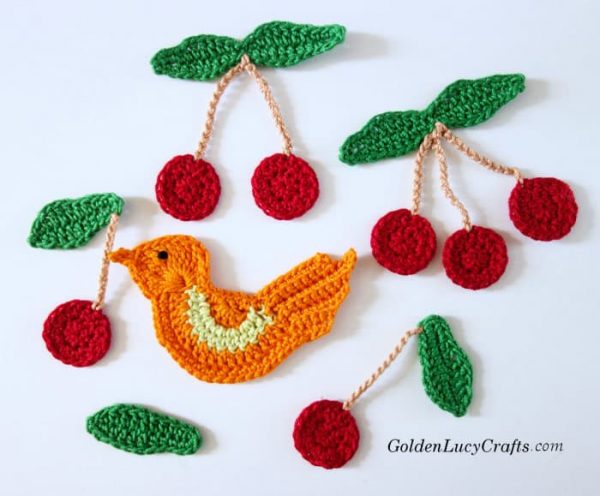 Crochet cherries applique