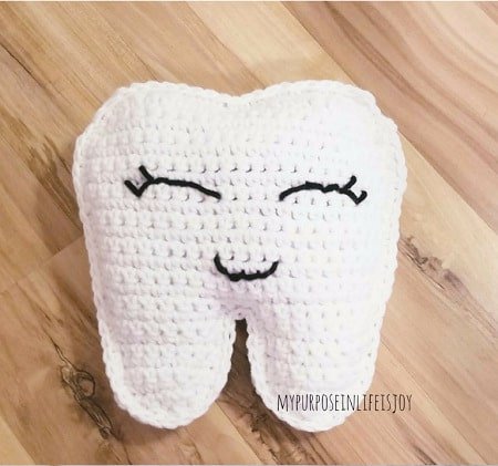 Tooth Fairy Crochet Patterns Roundup - tooth fairy pillow