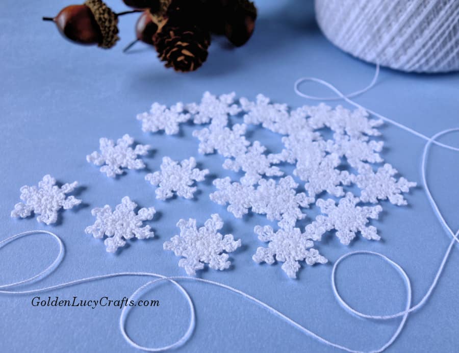 Crochet small snowflake, free pattern