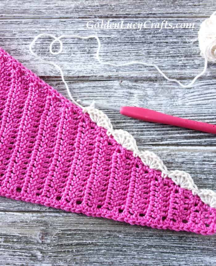 How to crochet a border for dog bandana.