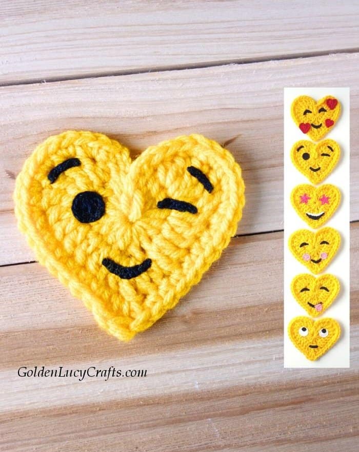 Crochet emoji winking face.