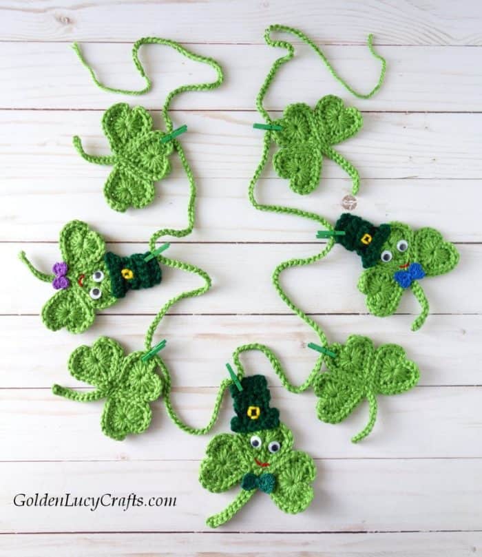 St Patrick's Day crochet patterns - shamrock garland diy