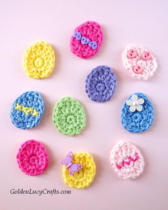 Colorful crocheted Easter eggs appliques.