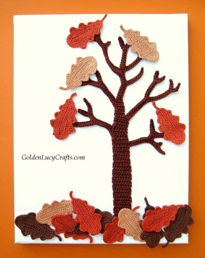 Crochet oak tree