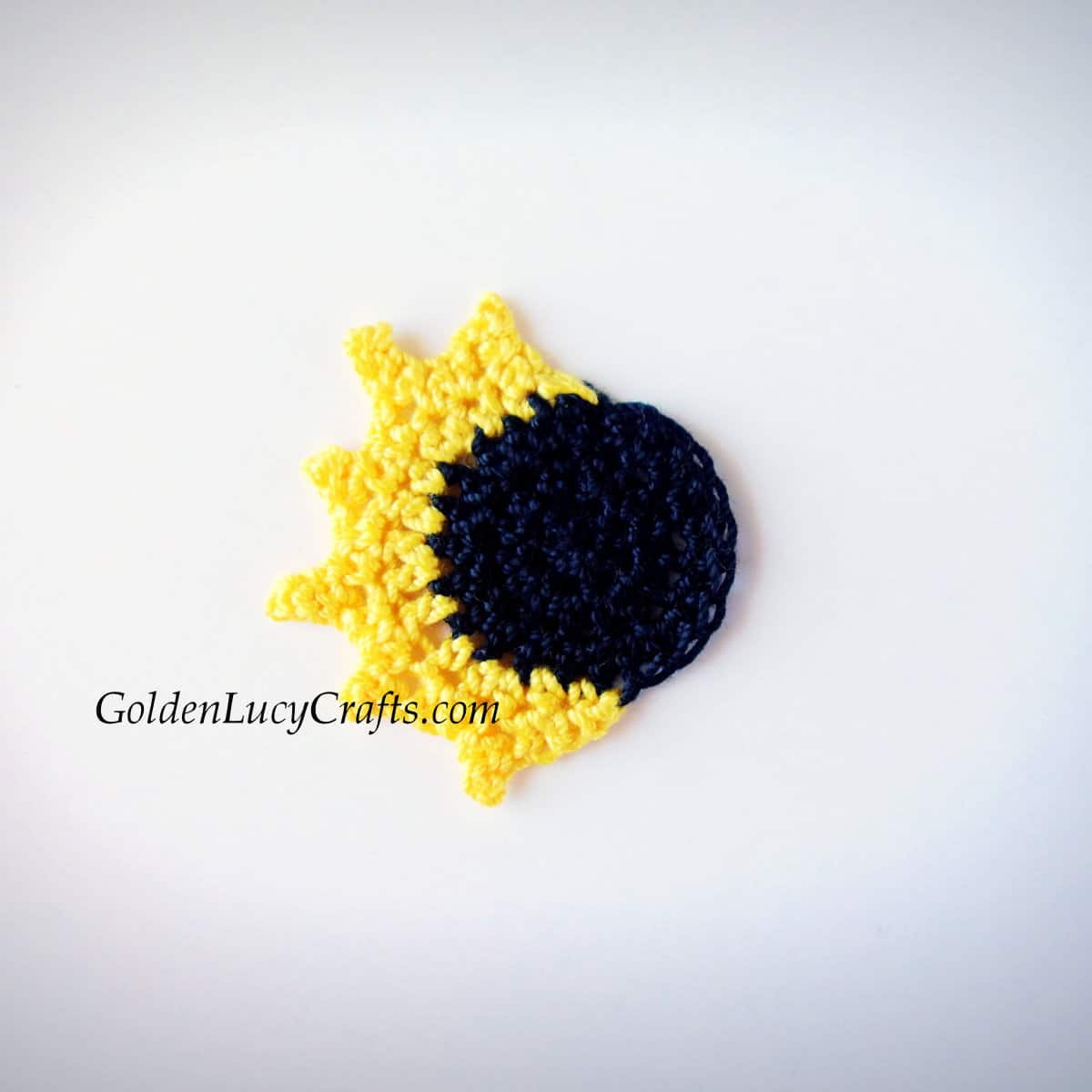 Crochet applique for the partial solar eclipse.