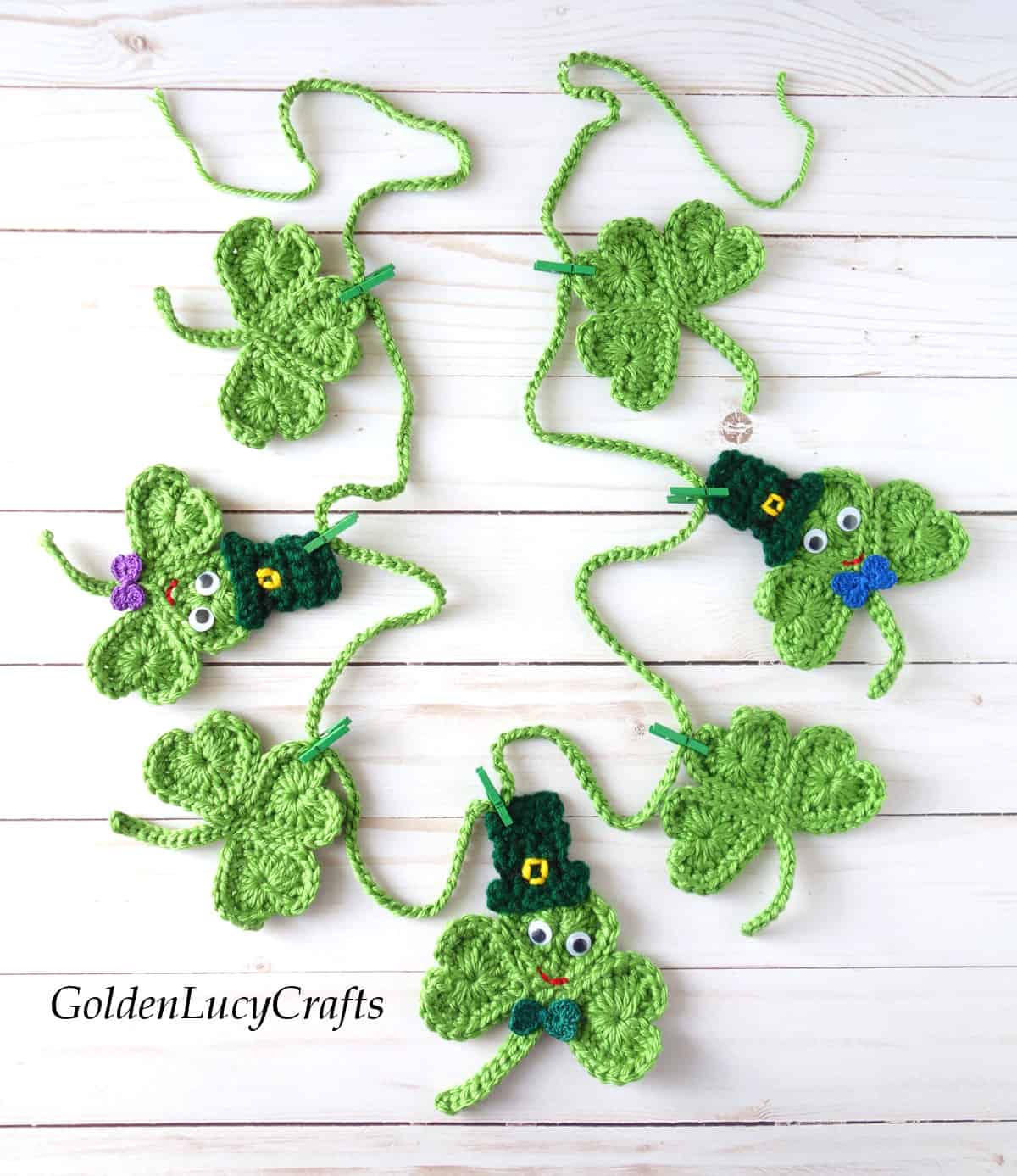 Crochet shamrock garland for St Patrick's Day.