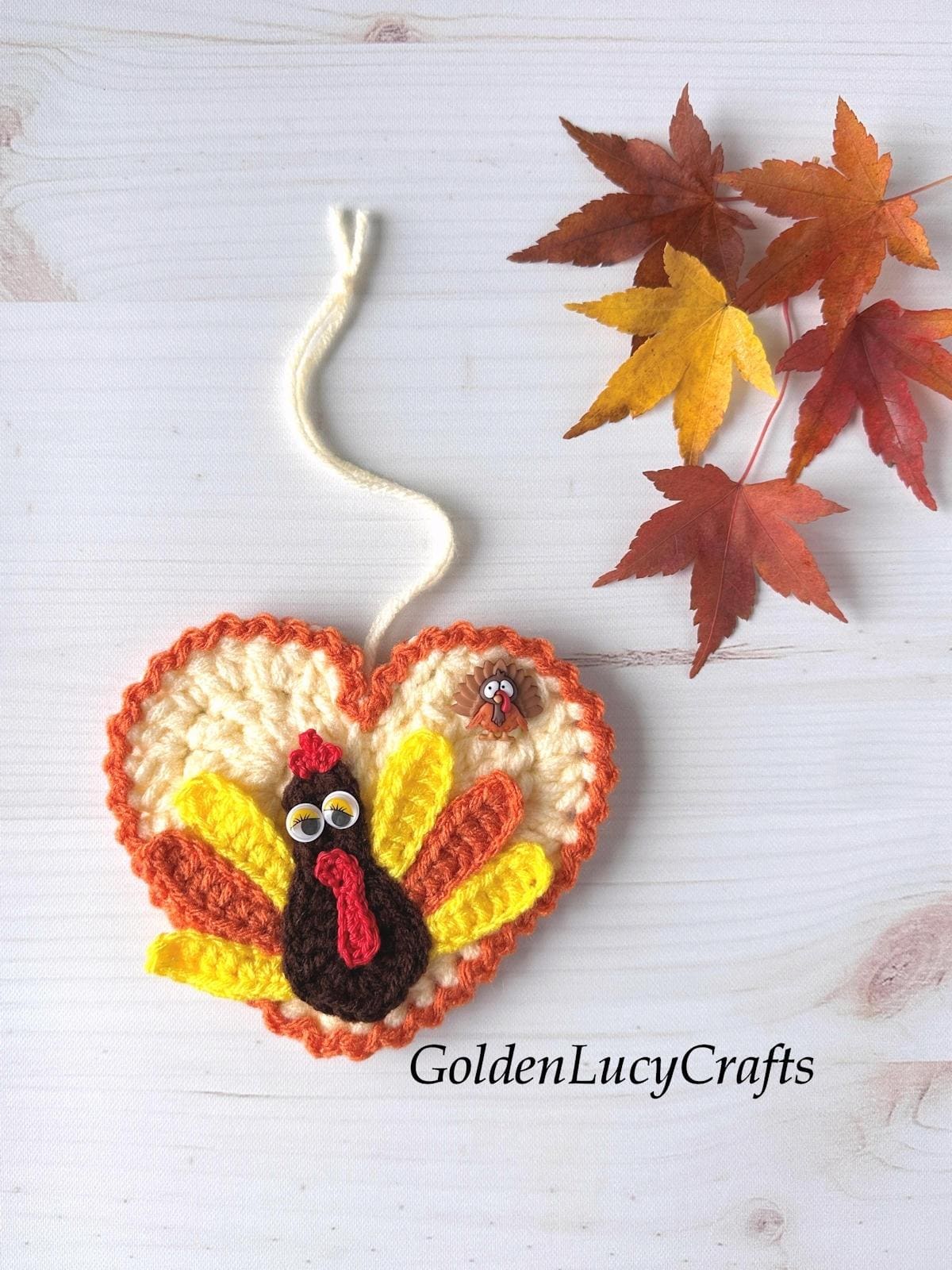 Crocheted Thanksgiving heart ornament.